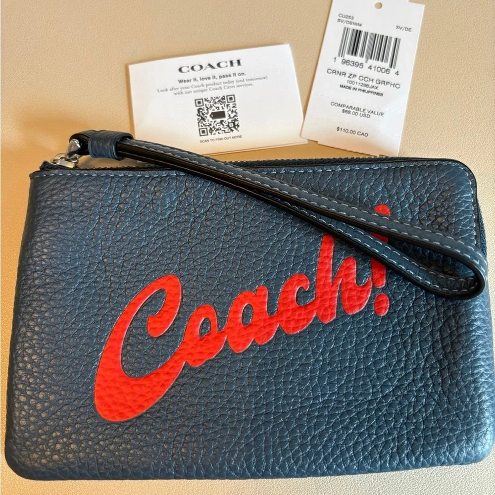 Coach Corner Zip Wristlet with Graphic Multi Pebble Leather NWT